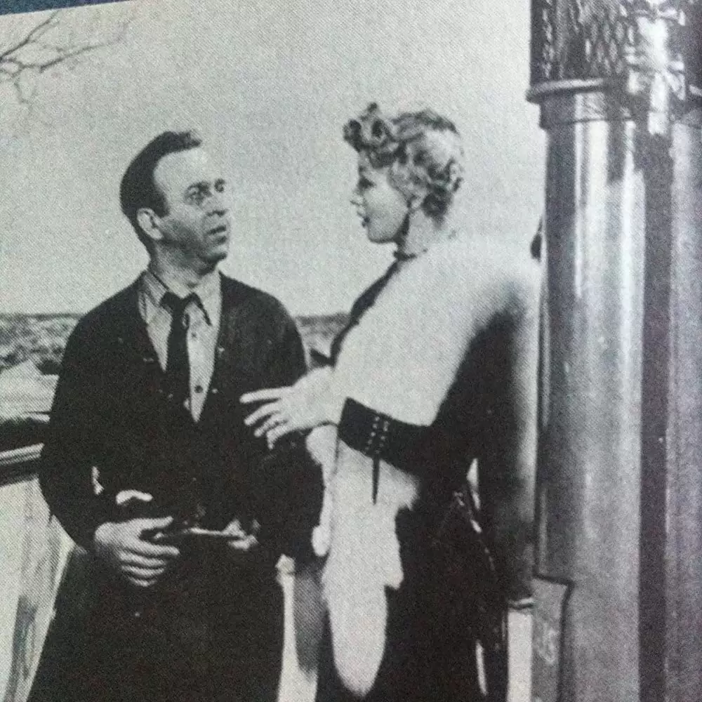 「暗黒街の巨頭」シェリー・ウィンタース & ハワード・ダ・シルバの画像