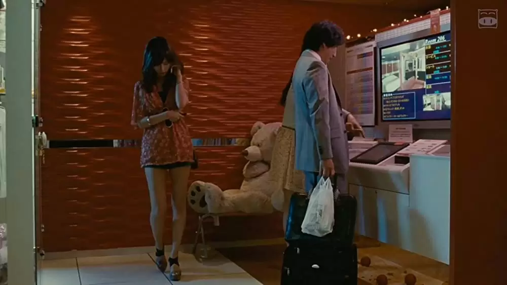 海よりもまだ深くの画像