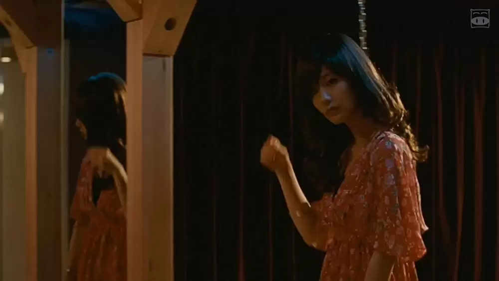 海よりもまだ深くの画像