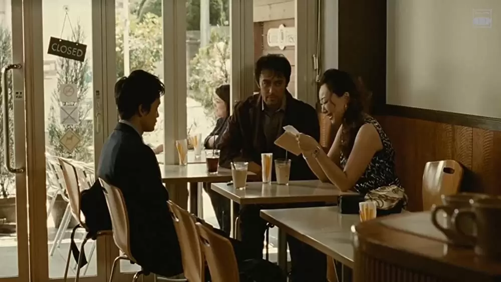 海よりもまだ深くの画像