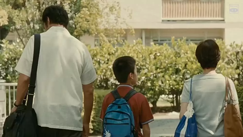 海よりもまだ深くの画像