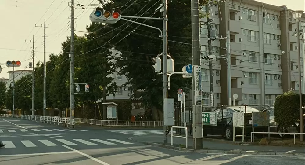 海よりもまだ深くの画像