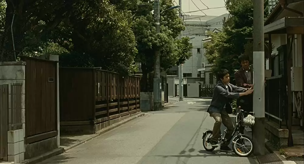 海よりもまだ深くの画像