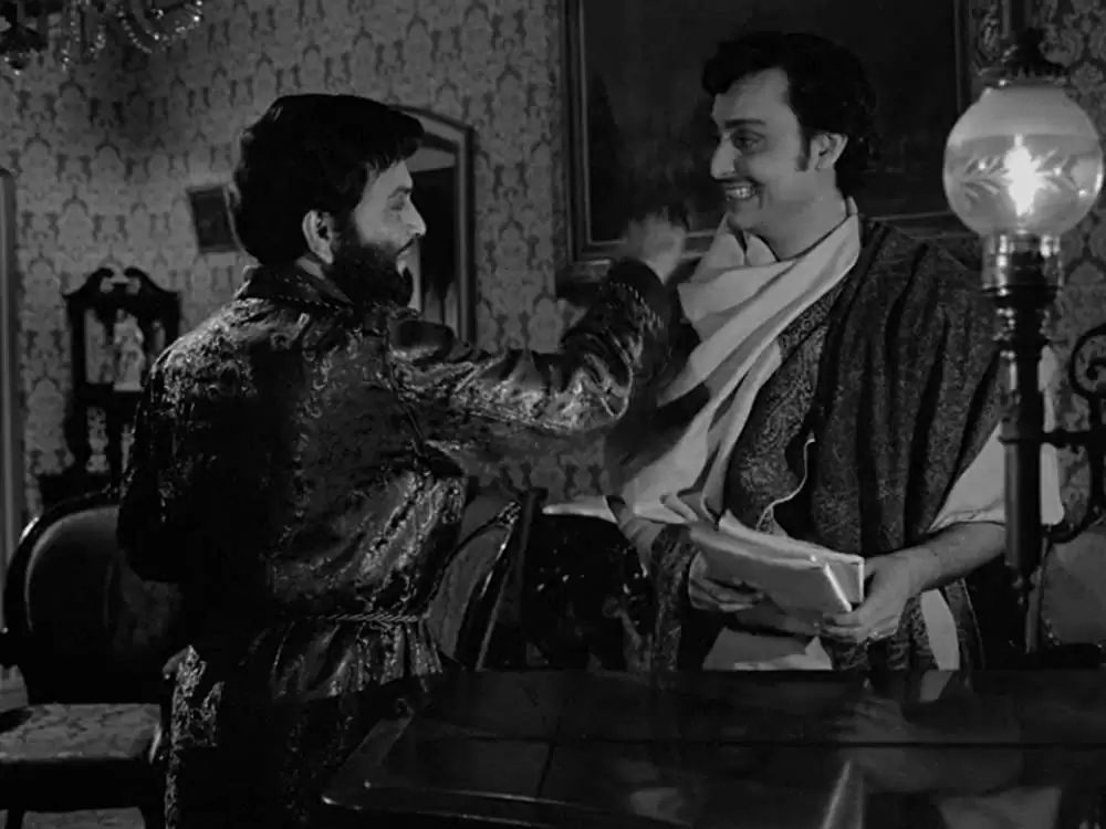 「チャルラータ」Soumitra Chatterjee & Shailen Mukherjeeの画像