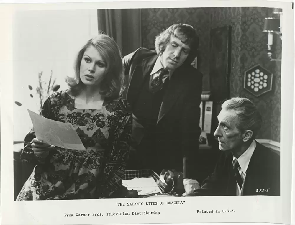 「新ドラキュラ／悪魔の儀式」ピーター・カッシング & Michael Coles & ジョアンナ・ラムレイの画像