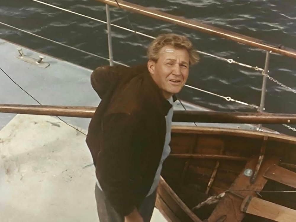 海駆ける男の画像