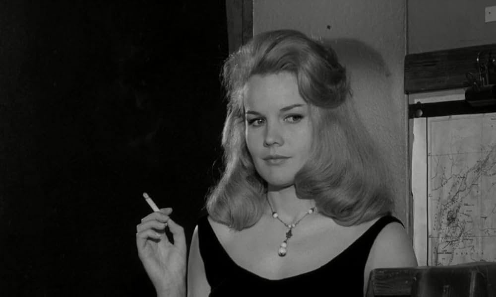 白昼の情事の画像