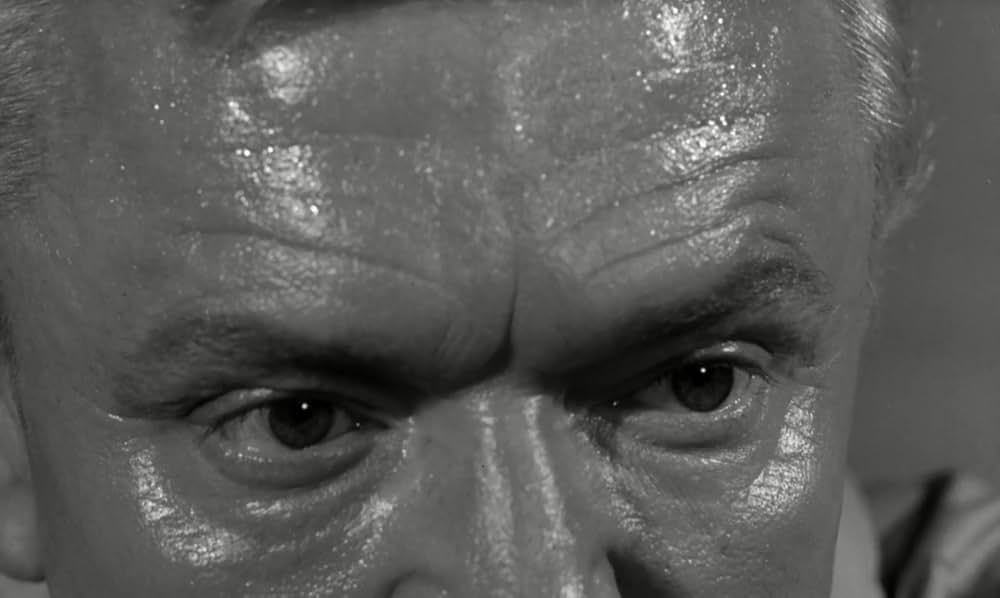 白昼の情事の画像