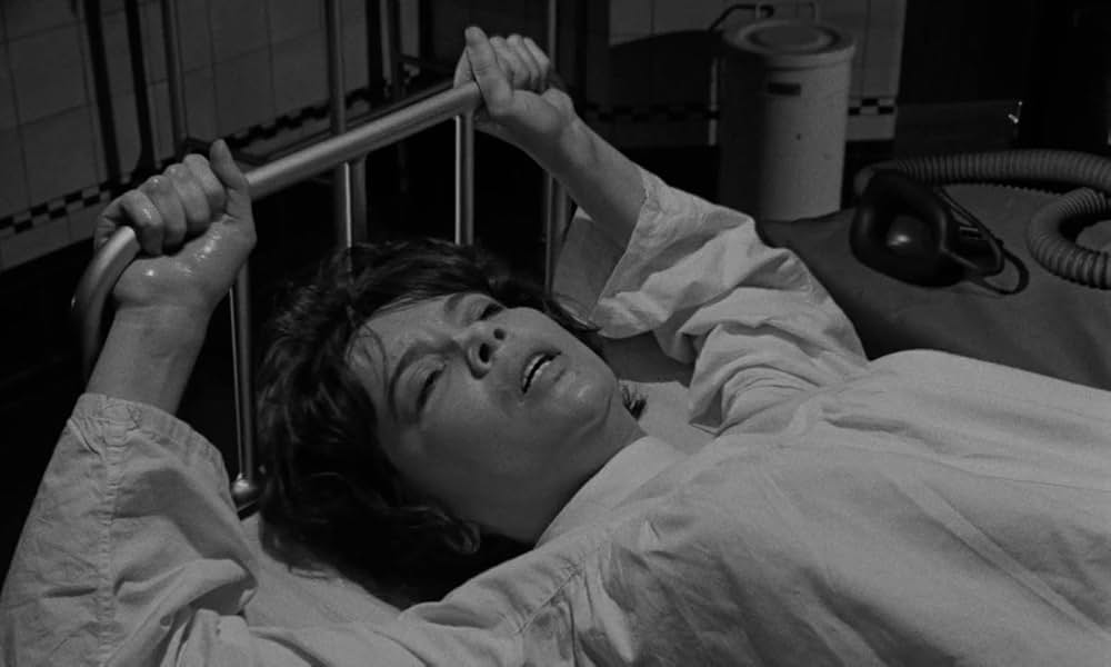 L型の部屋の画像