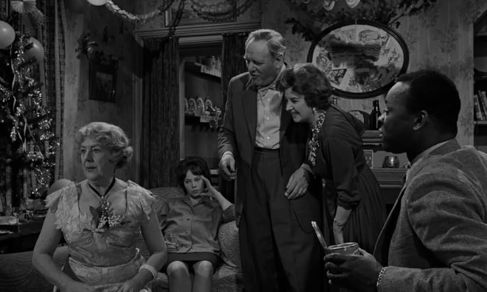 L型の部屋の画像