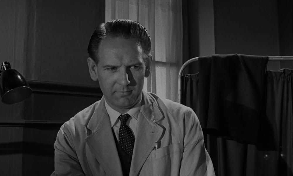 L型の部屋の画像