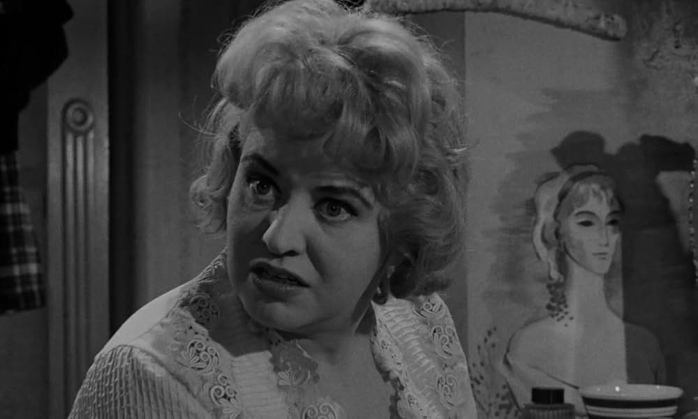 L型の部屋の画像