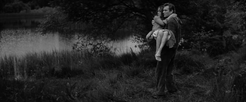 マドモアゼルの画像