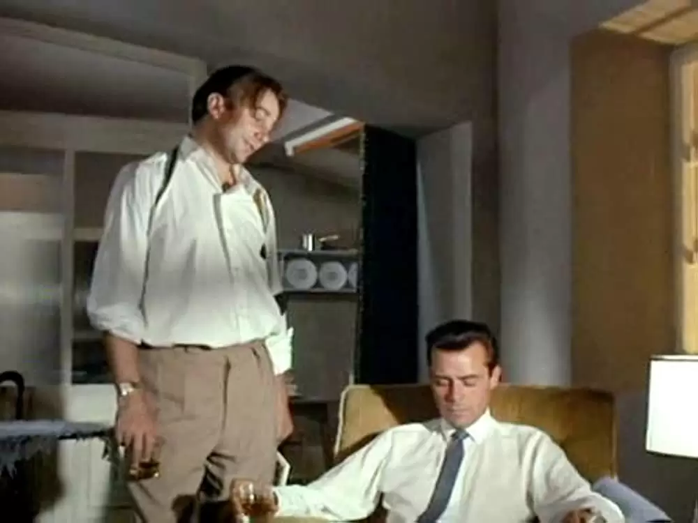 「キプロス脱出作戦」デンホルム・エリオット & ダーク・ボガードの画像