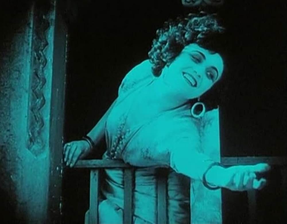 寵姫ズムルンの画像