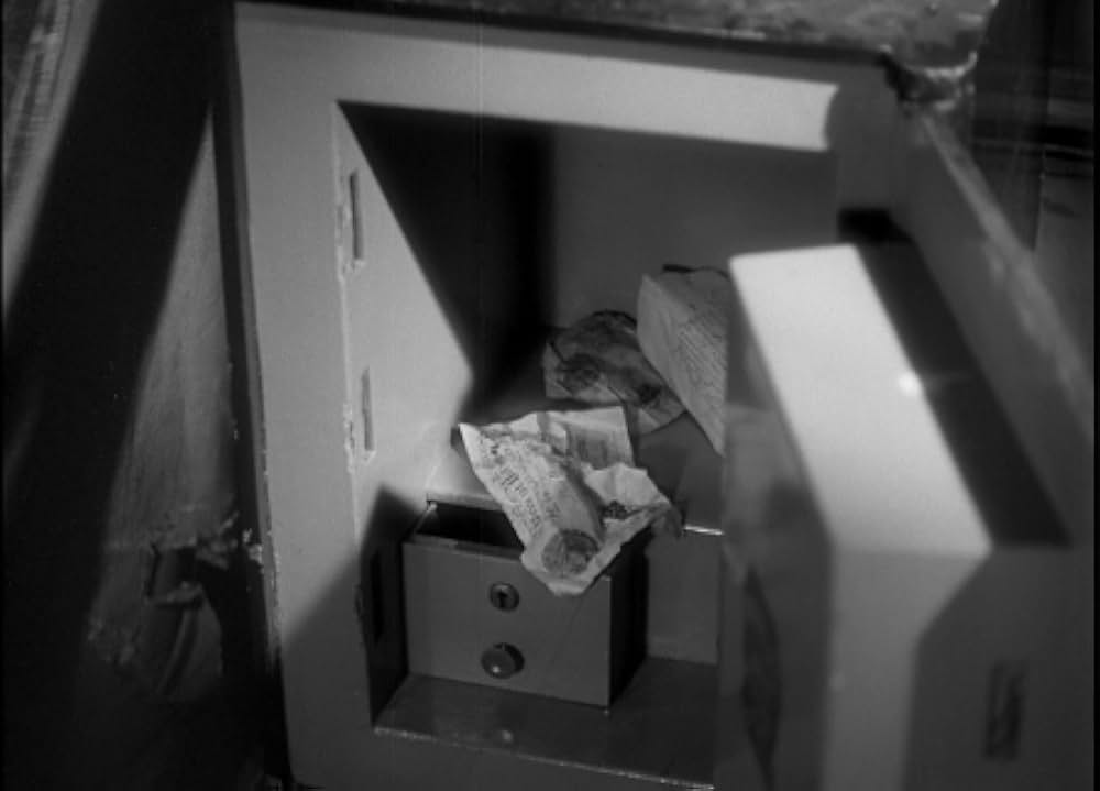 悪魔と寵児の画像