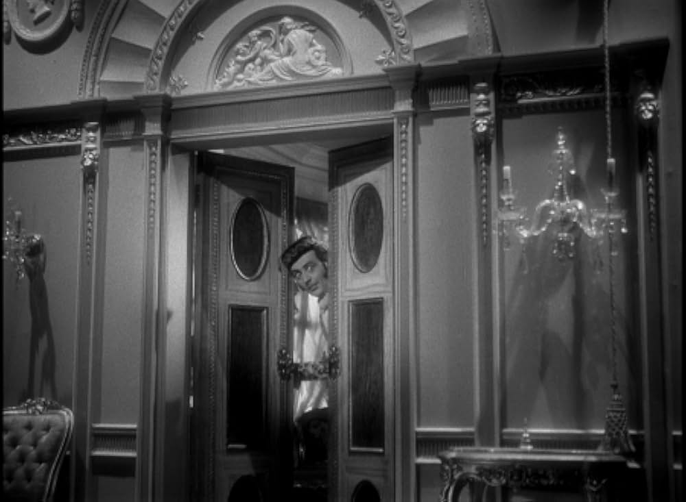 悪魔と寵児の画像