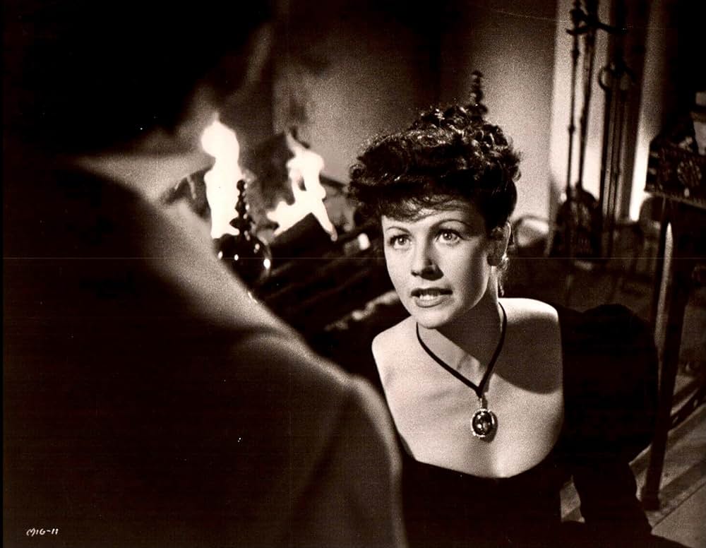 灰色の男の画像