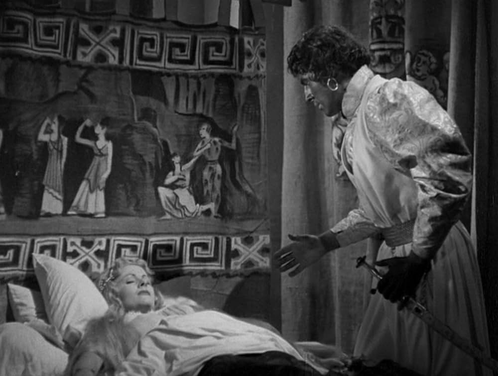 灰色の男の画像