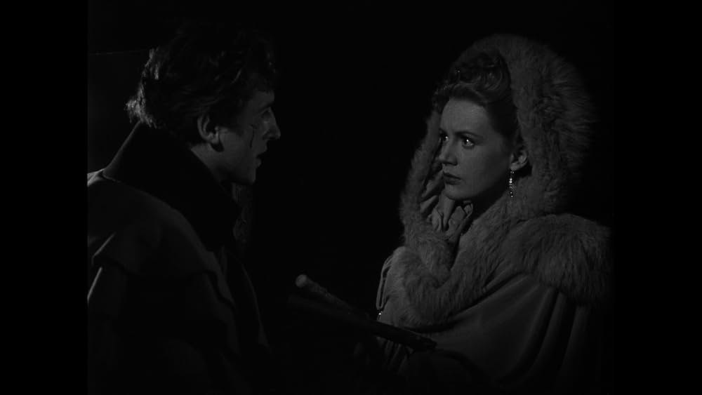 灰色の男の画像