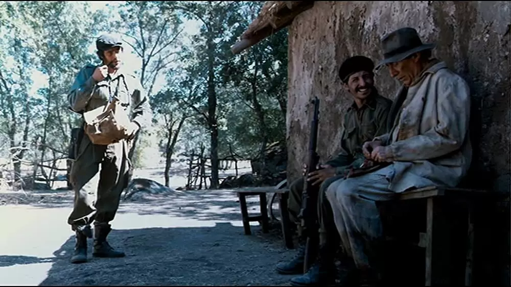 「チェ 39歳 別れの手紙」ベニチオ・デル・トロの画像