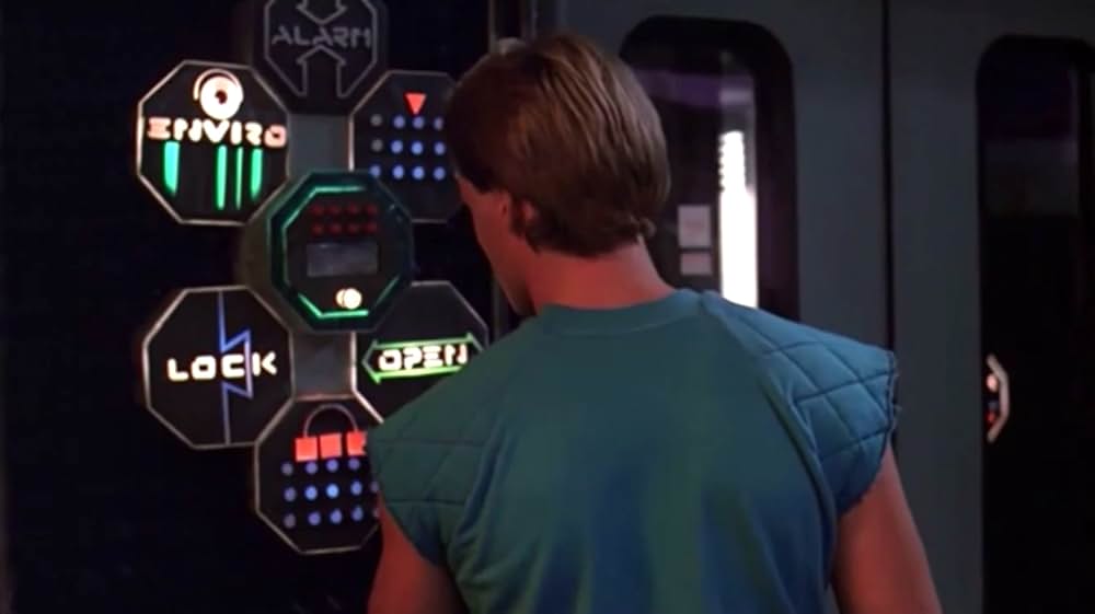 禁断の惑星エグザビアの画像