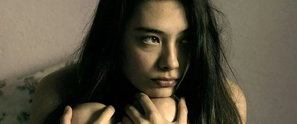 天と地の間のどこかの画像