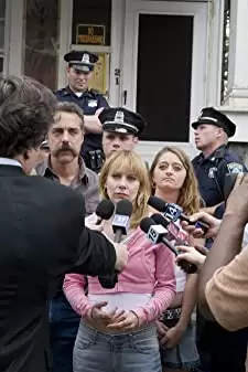 「ゴーン・ベイビー・ゴーン」エイミー・ライアン & タイタス・ウェリバーの画像