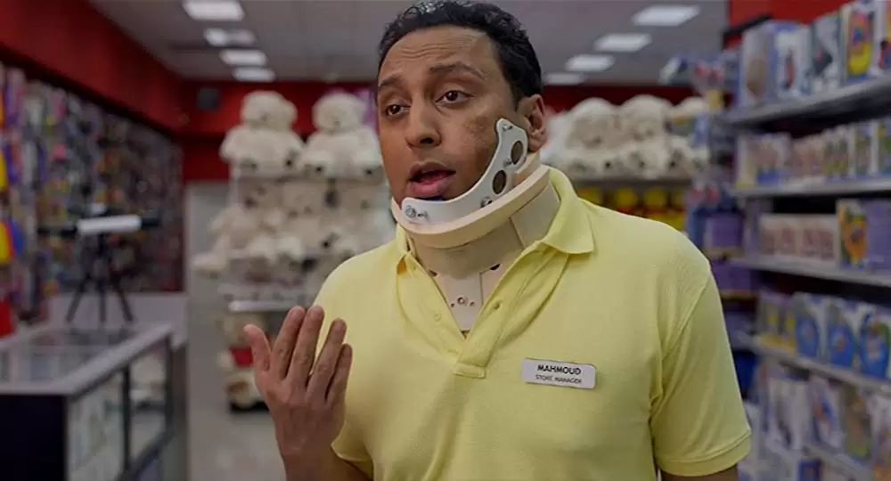 「ダークホース リア獣エイブの恋」アーシフ・マンドビの画像