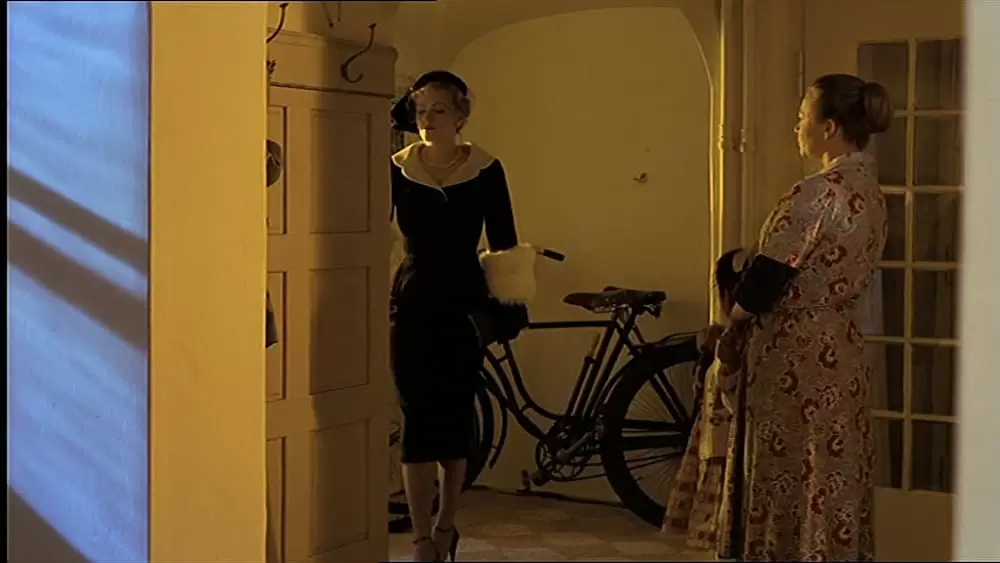 「ローラ」バルバラ・スコバの画像