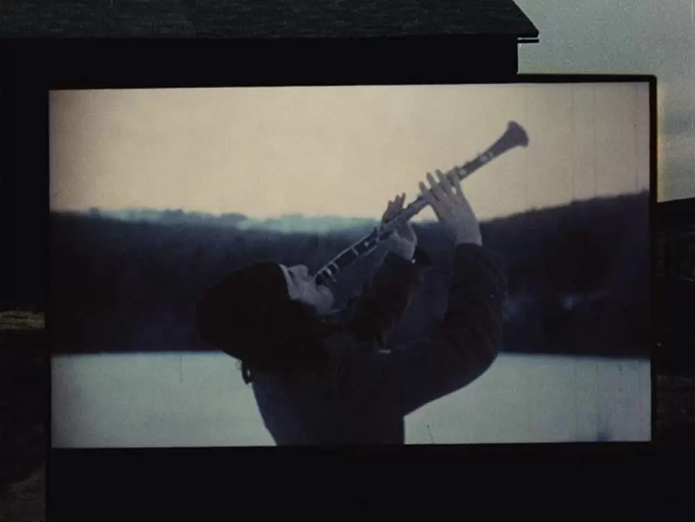 ウィ・キャント・ゴー・ホーム・アゲインの画像