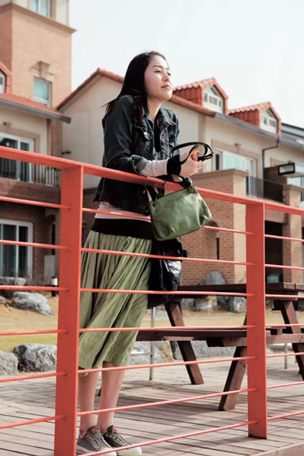 浜辺の女の画像