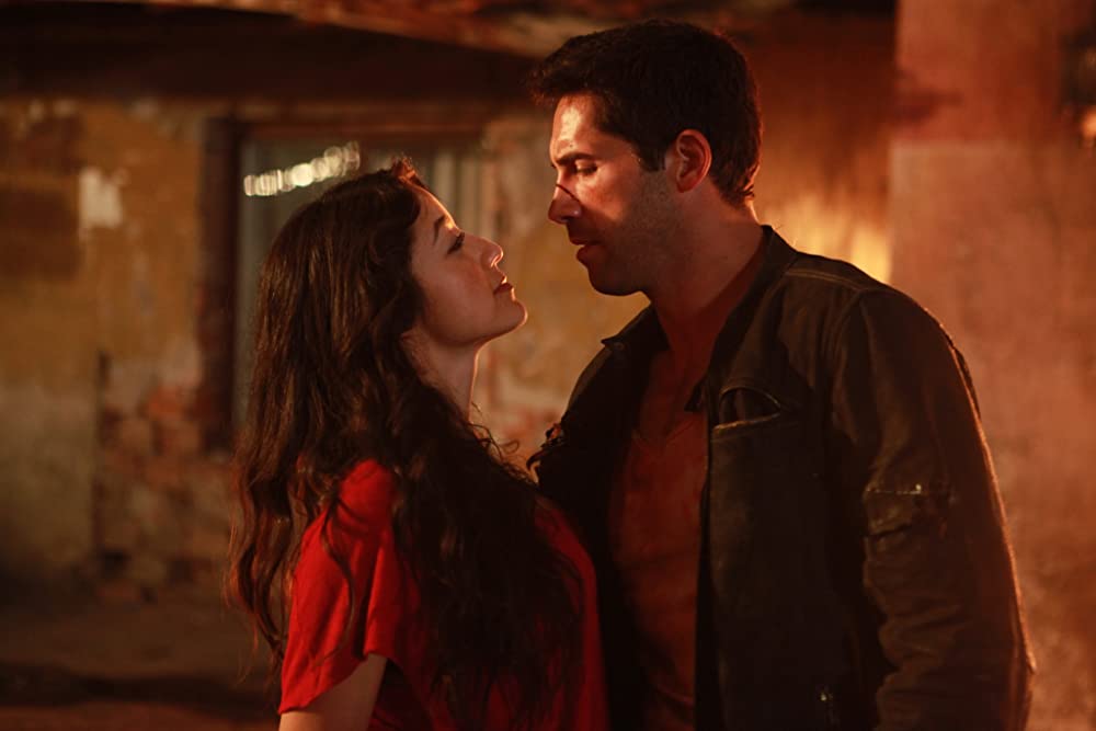 ガンズ・アンド・ストレンジャーの画像