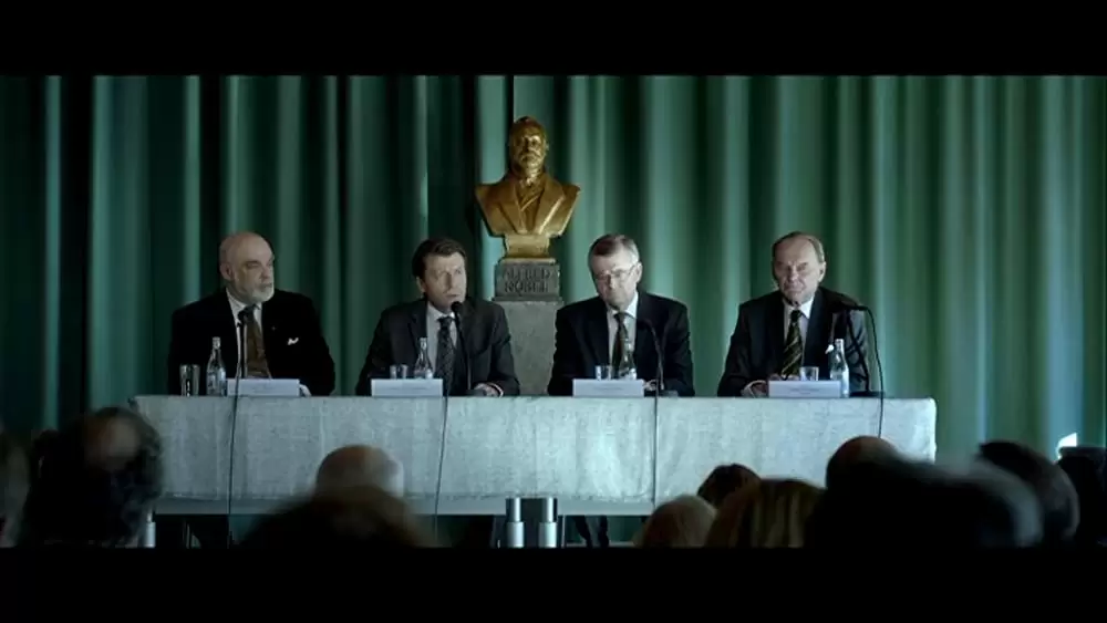 ノーベル殺人事件の画像