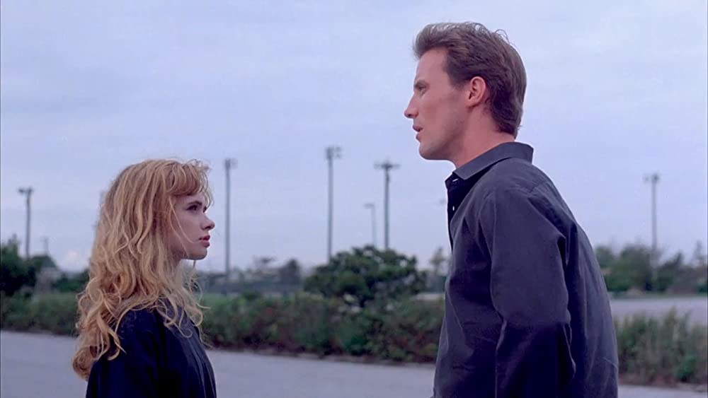 アンビリーバブル・トゥルースの画像