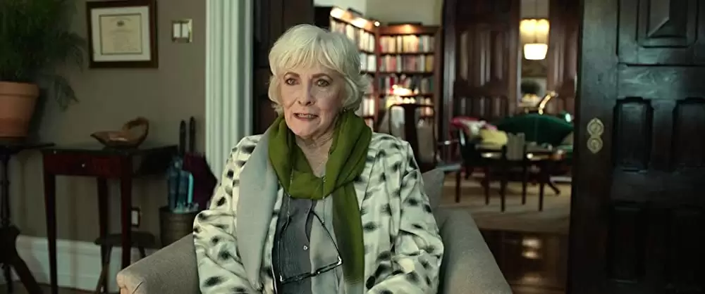 「スプリット」ベティ・バックリーの画像