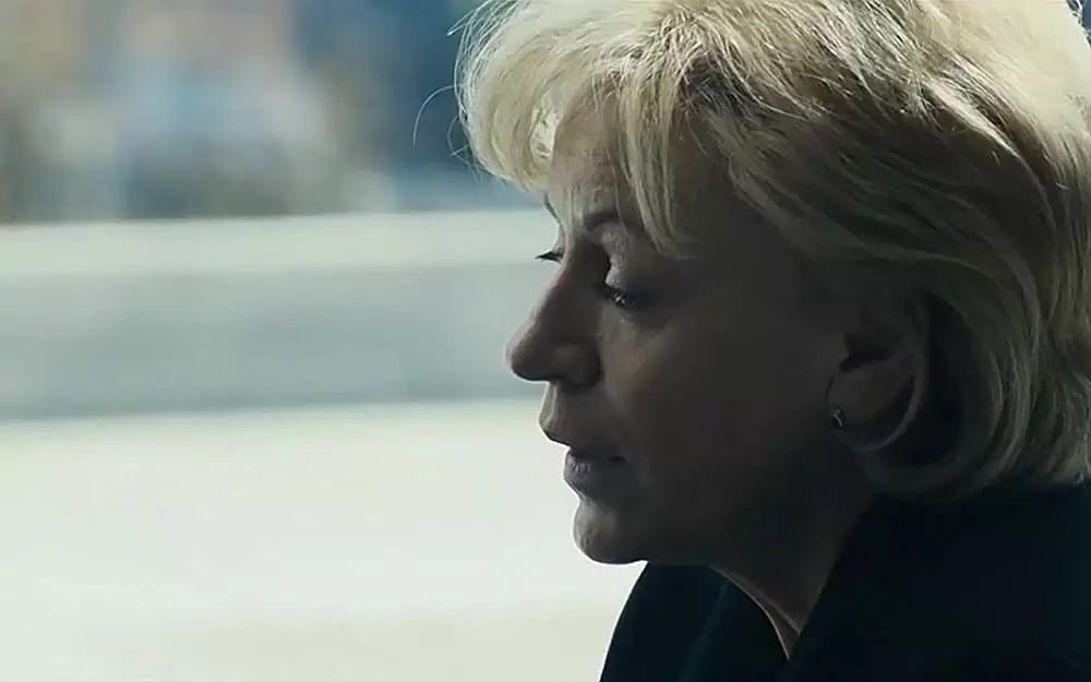 「私の、息子」Luminița Gheorghiuの画像