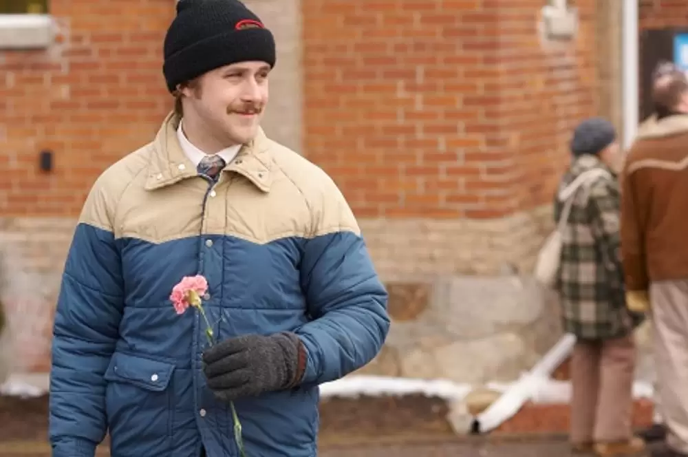 「ラースと、その彼女」ライアン・ゴズリングの画像