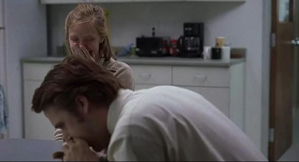 「ラースと、その彼女」ケリ・ガーナー & ライアン・ゴズリングの画像