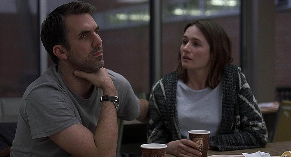 ラースと、その彼女の画像