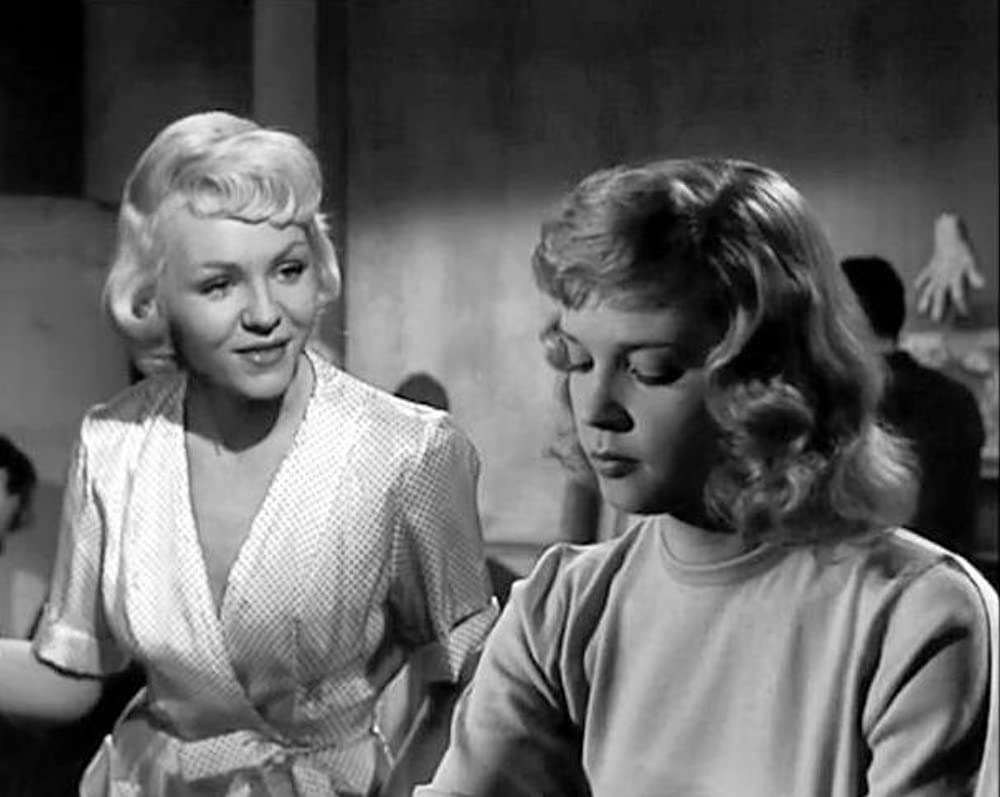 パリのお嬢さんの画像