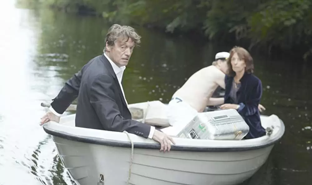 アヴァロンの画像