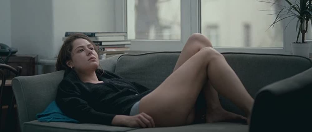 エレナの惑いの画像