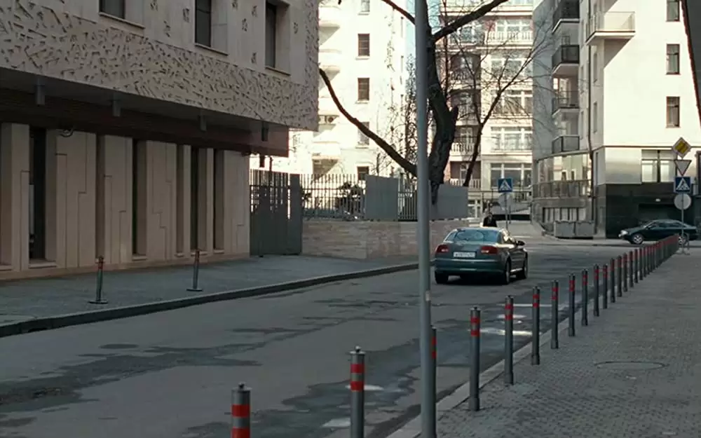 エレナの惑いの画像