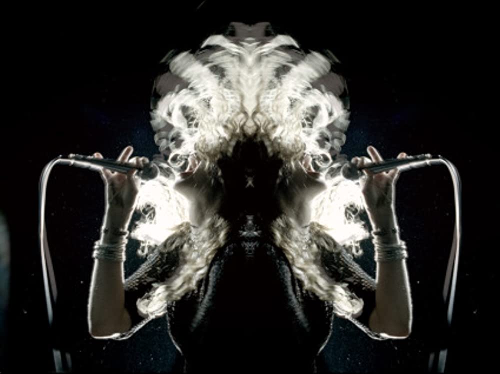 アクロス・ザ・ユニバースの画像