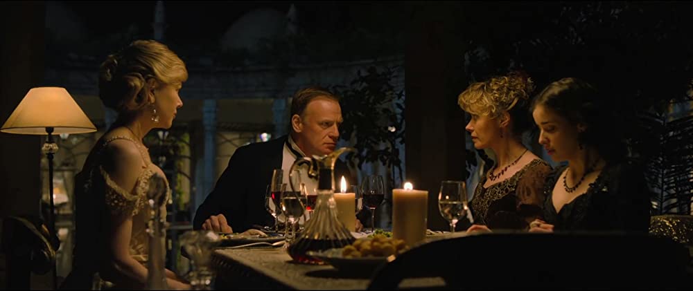 アラビアの女王 愛と宿命の日々の画像