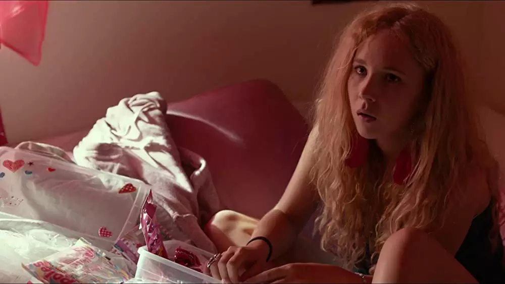 「午後3時の女たち」ジュノー・テンプルの画像