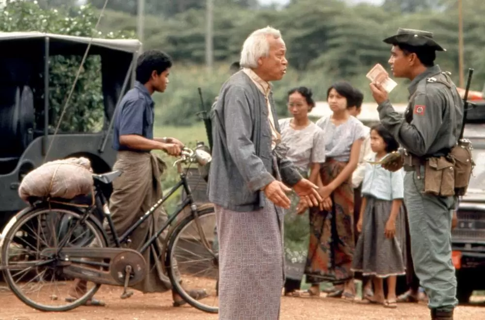 ラングーンを越えての画像