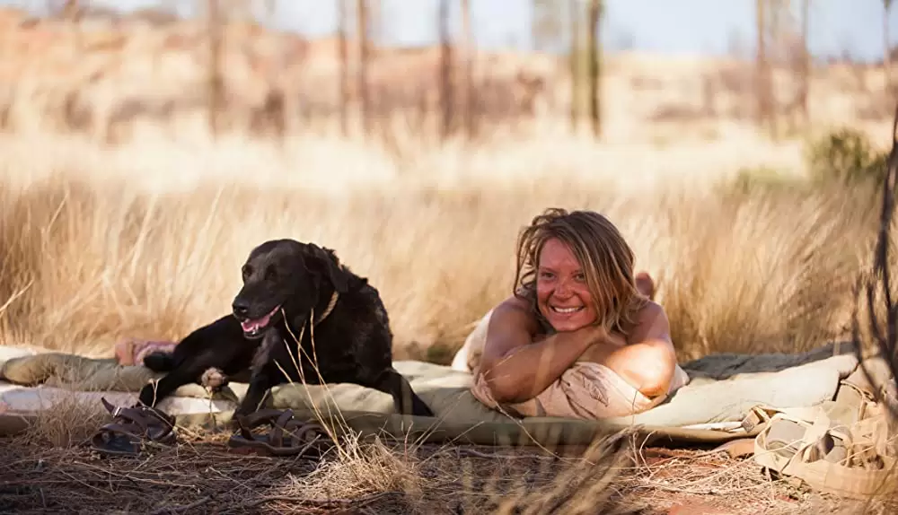 「奇跡の2000マイル」ミア・ワシコウスカの画像