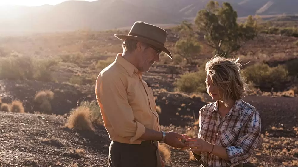 「奇跡の2000マイル」ミア・ワシコウスカの画像